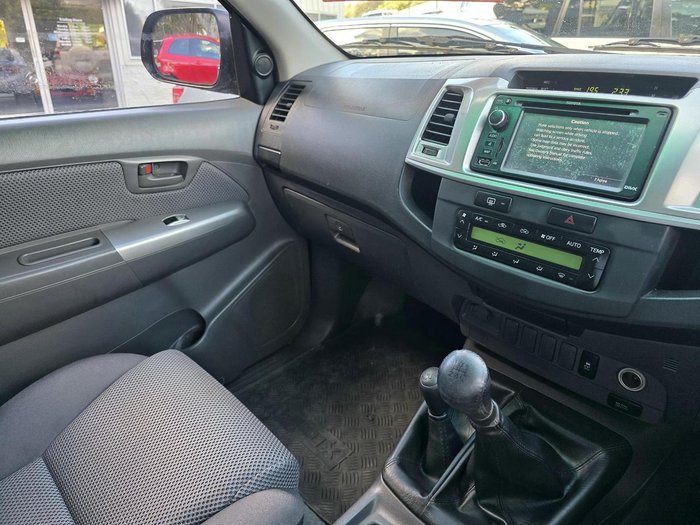 2013 Toyota Hilux SR5 KUN26R MY12 4X4 GREY