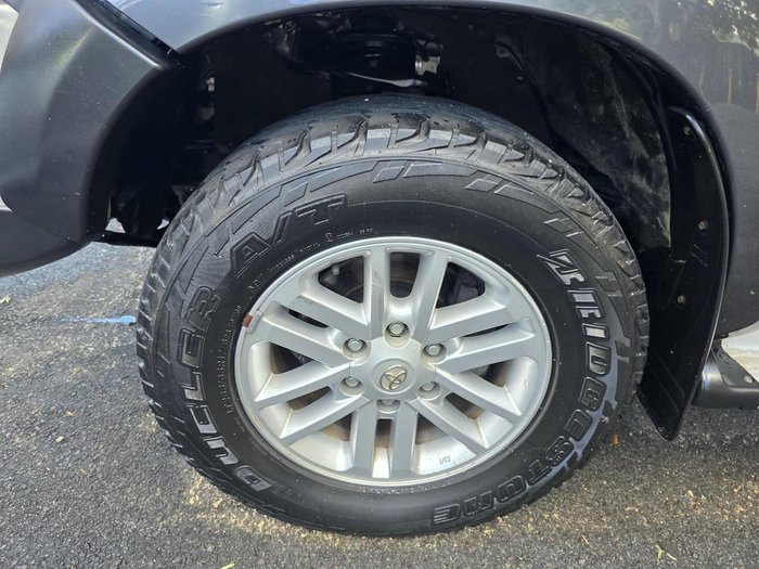 2013 Toyota Hilux SR5 KUN26R MY12 4X4 GREY