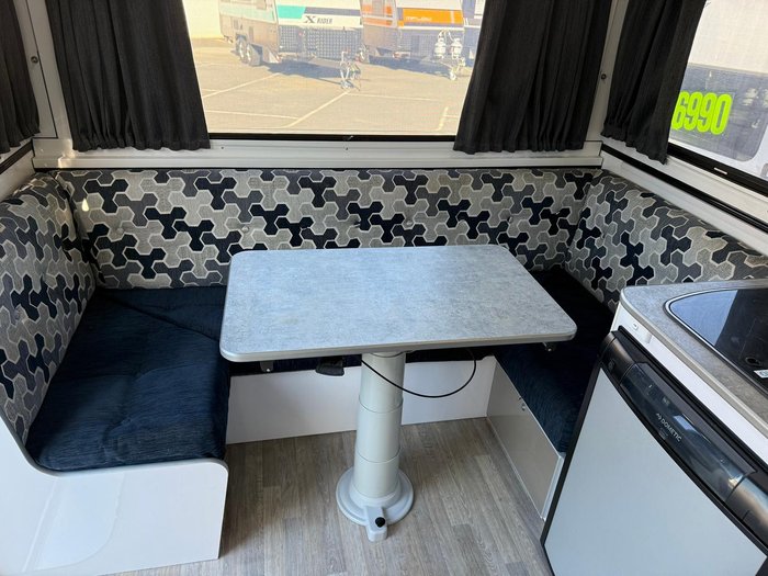 2020 Eco Tourer 510 Slipstream Club Lounge