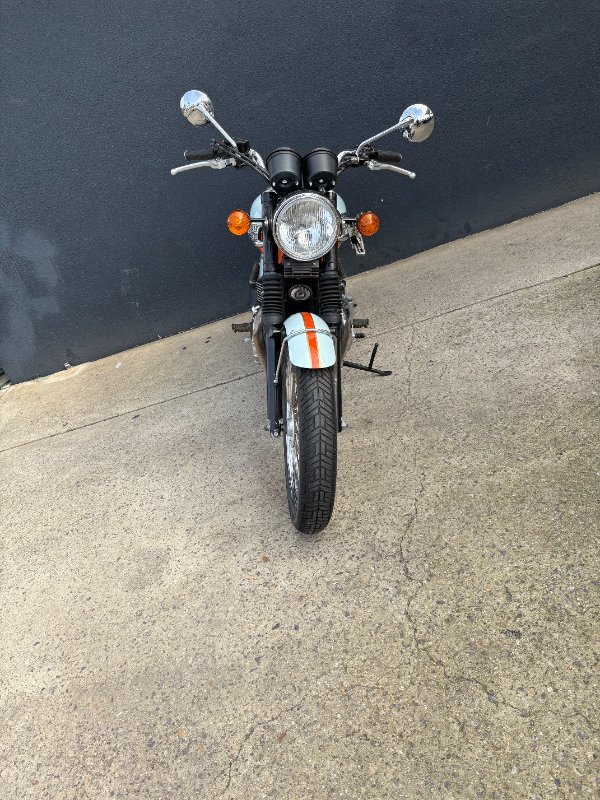 2009 Triumph BONNEVILLE T100 BLUE