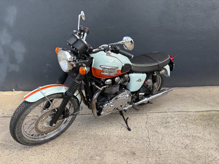 2009 Triumph BONNEVILLE T100 BLUE