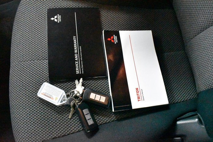 2021 Mitsubishi Triton GLS