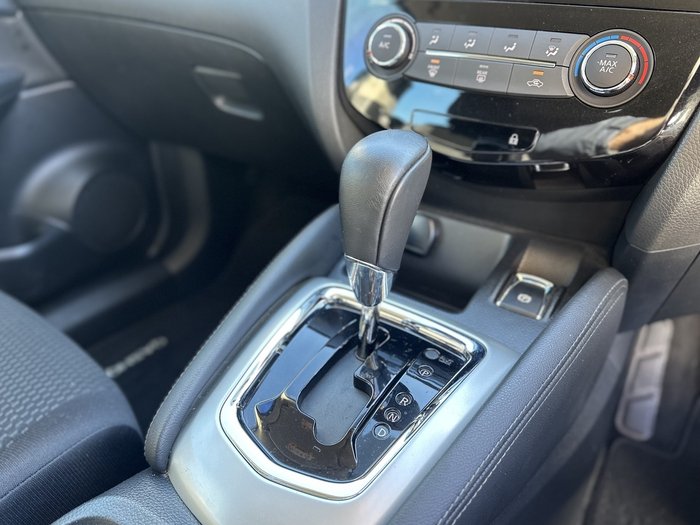 2017 Nissan QASHQAI ST