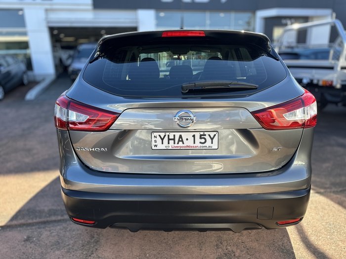 2017 Nissan QASHQAI ST