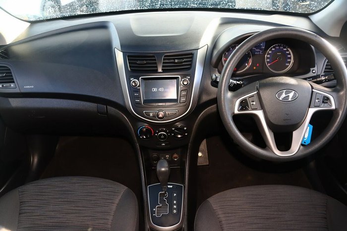 2017 Hyundai Accent Active
