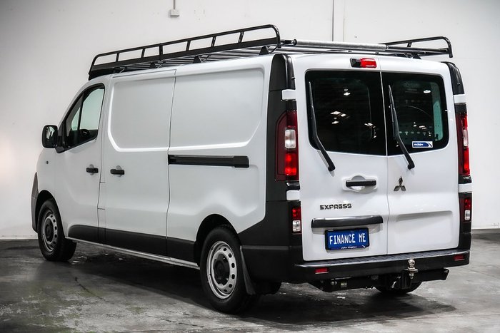 2021 Mitsubishi Express GLX