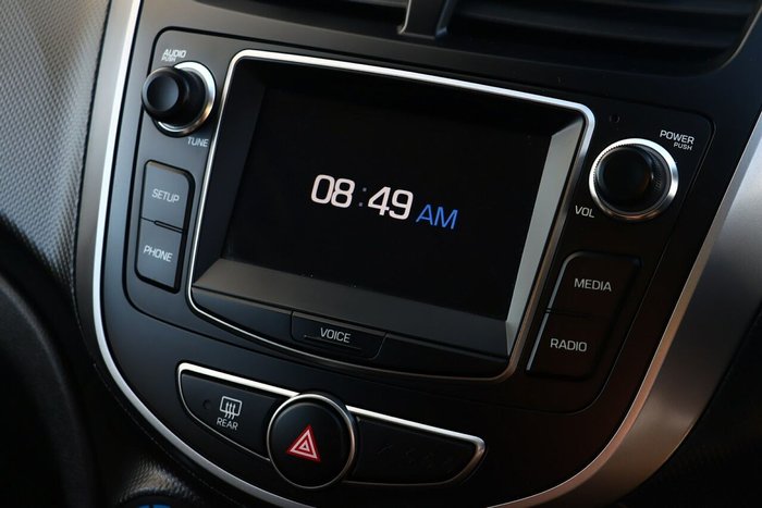 2016 Hyundai Accent Active