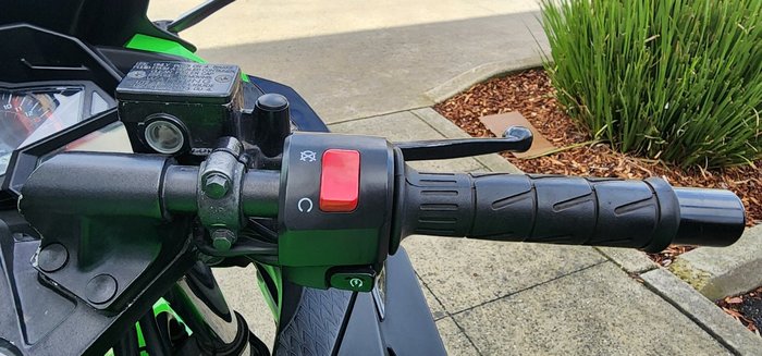 2013 Kawasaki NINJA 300 ABS