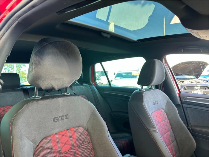 2020 Volkswagen Golf GTI TCR 7.5 MY20 Tornado Red