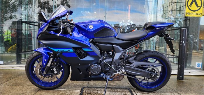 2024 Yamaha YZF-R7LA