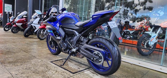 2024 Yamaha YZF-R7LA