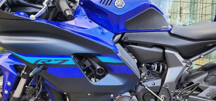 2024 Yamaha YZF-R7LA