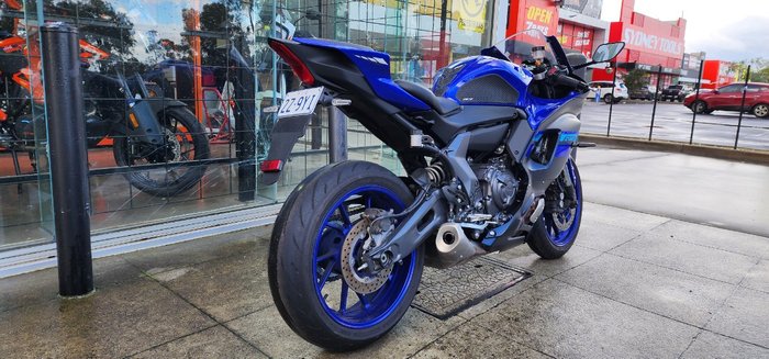 2024 Yamaha YZF-R7LA
