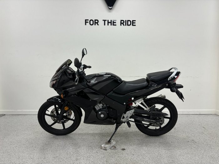 2007 Honda CBR125R BLACK