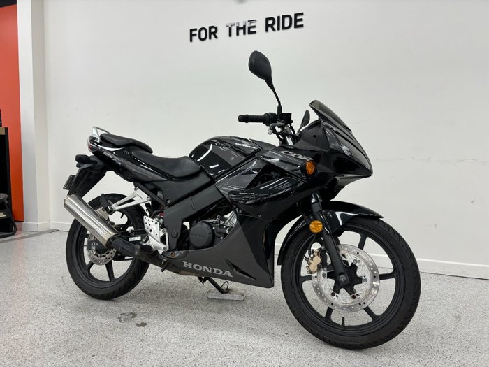 2007 Honda CBR125R BLACK