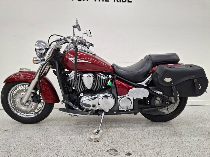 2008 Kawasaki VULCAN 900 (VN900) CLASSIC Red