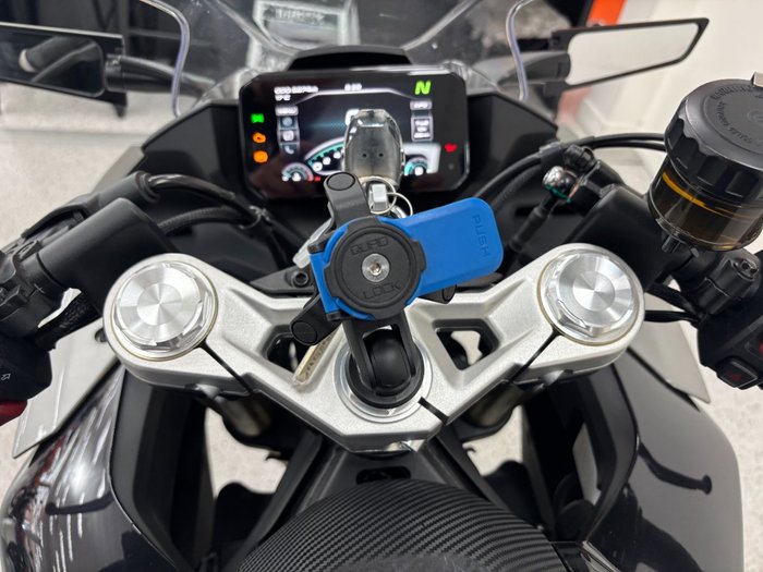 2023 CFMOTO 450 SR ABS ZIRCON BLACK