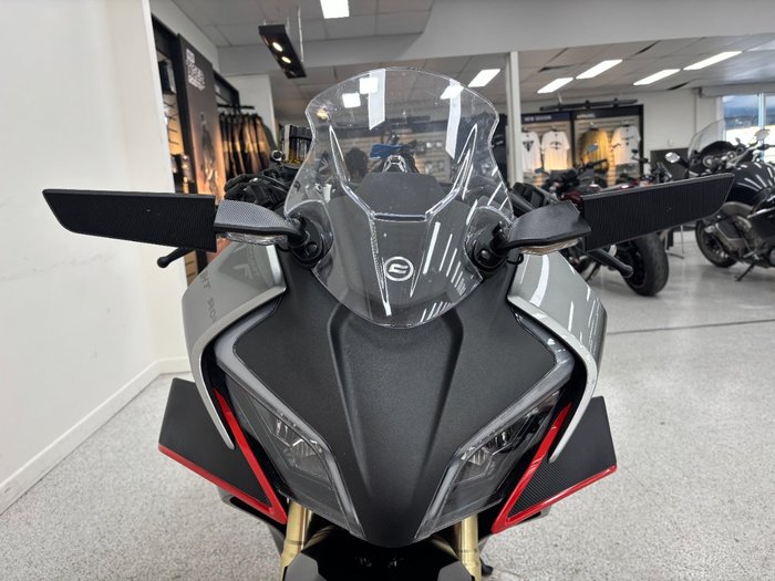 2023 CFMOTO 450 SR ABS ZIRCON BLACK