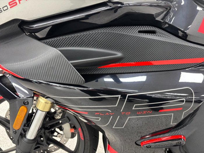 2023 CFMOTO 450 SR ABS ZIRCON BLACK