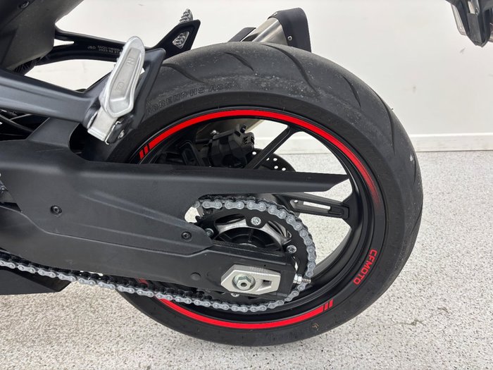 2023 CFMOTO 450 SR ABS ZIRCON BLACK