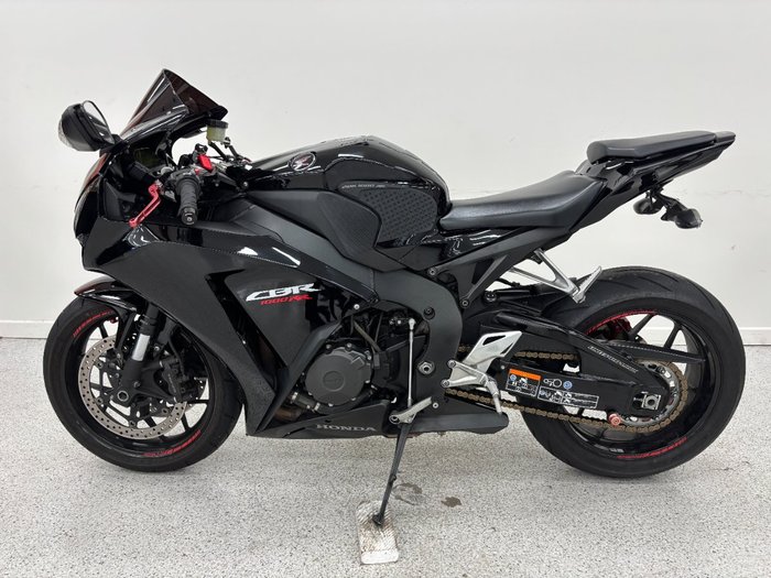 2014 Honda CBR1000RA (FIREBLADE) ABS Black