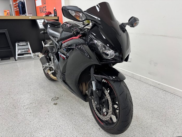 2014 Honda CBR1000RA (FIREBLADE) ABS Black