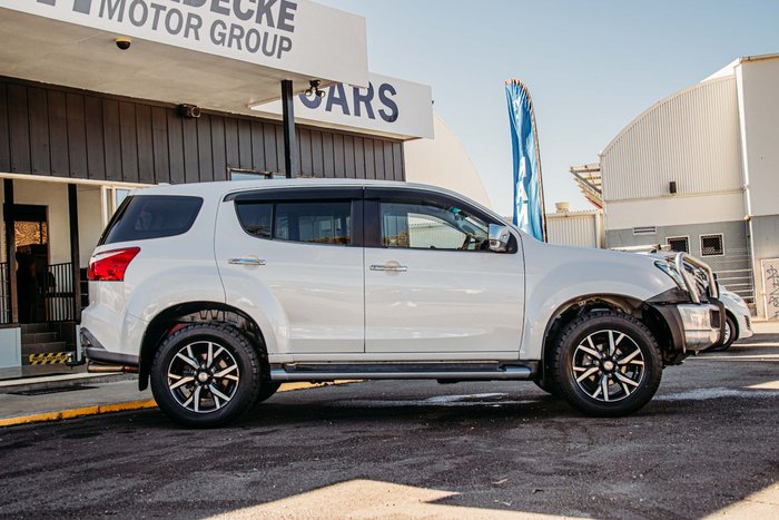 2020 Isuzu MU-X LS-U
