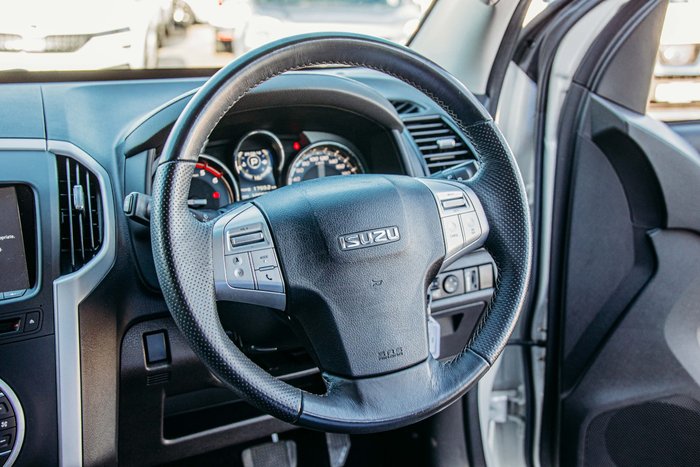 2020 Isuzu MU-X LS-U