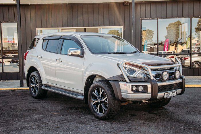 2020 Isuzu MU-X LS-U