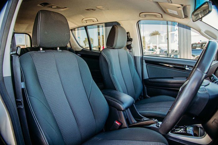2020 Isuzu MU-X LS-U