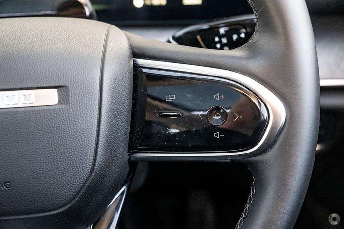 2025 Jaecoo J8 Track