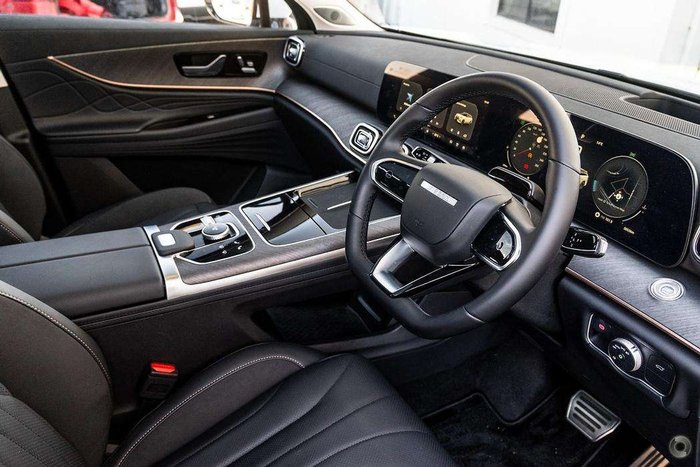 2025 Jaecoo J8 Track