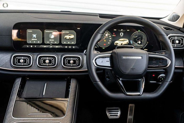 2025 Jaecoo J8 Track