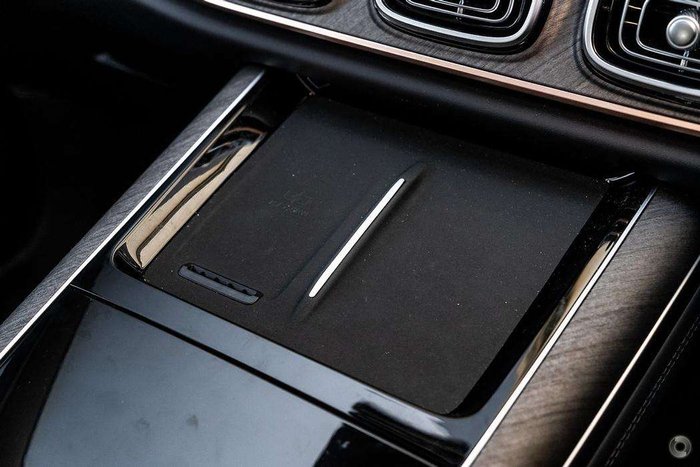 2025 Jaecoo J8 Track