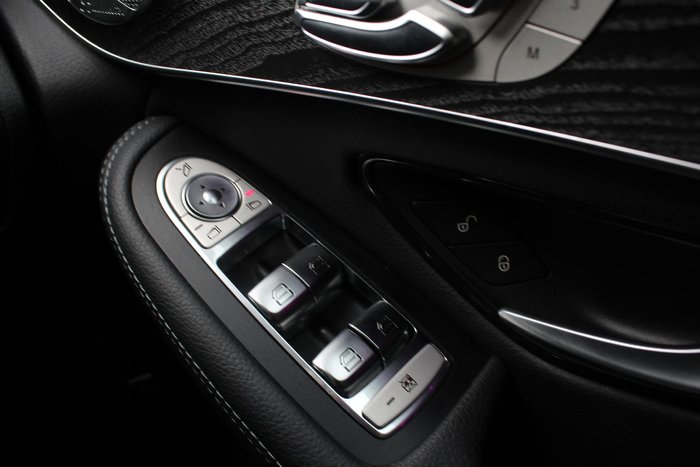 2020 Mercedes-Benz GLC-Class GLC300 X253 Four Wheel Drive Obsidian Black