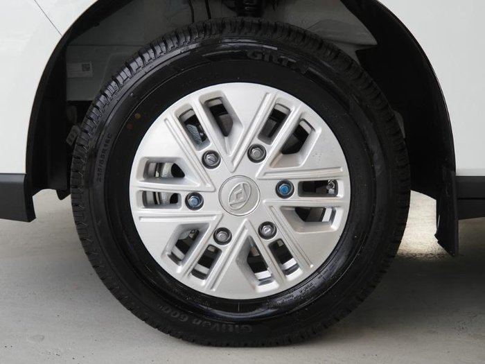 2025 LDV Deliver 7