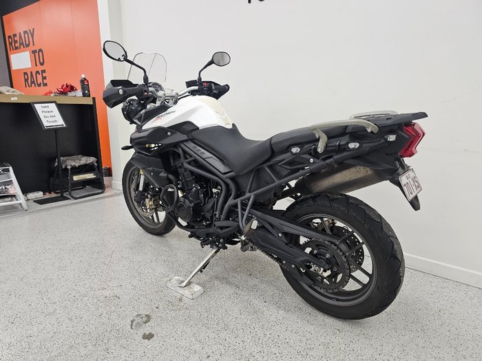 Triumph 2012 Triumph 800cc Tiger TIG800ABS White