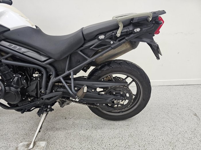 Triumph 2012 Triumph 800cc Tiger TIG800ABS White