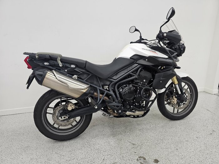 Triumph 2012 Triumph 800cc Tiger TIG800ABS White