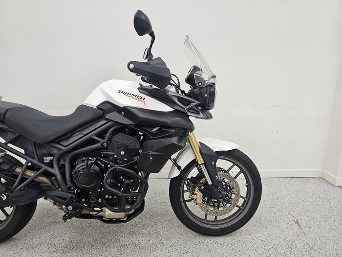 Triumph 2012 Triumph 800cc Tiger TIG800ABS White