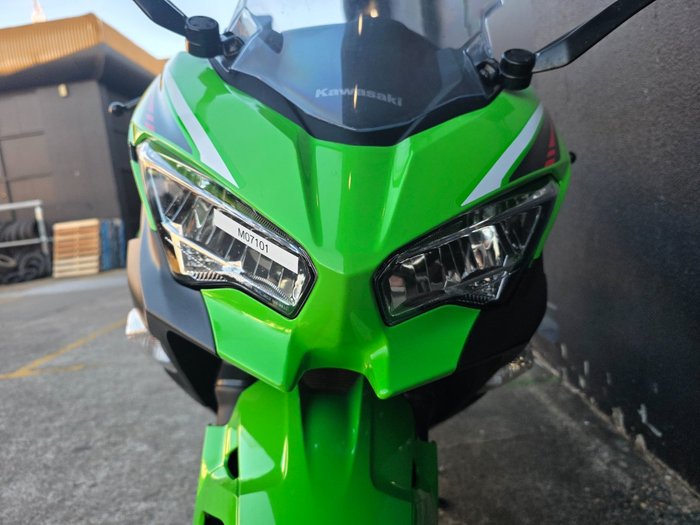 2022 Kawasaki NINJA 400 SE GREEN