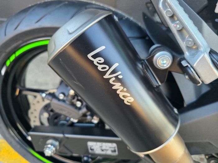 2022 Kawasaki NINJA 400 SE GREEN