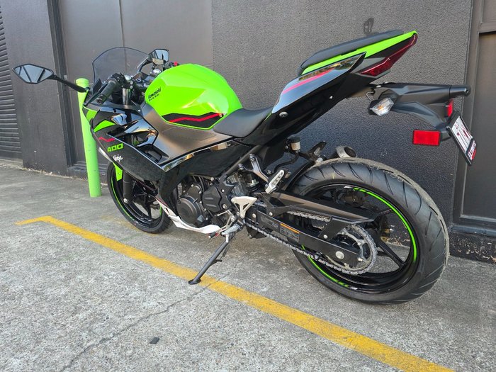 2022 Kawasaki NINJA 400 SE GREEN