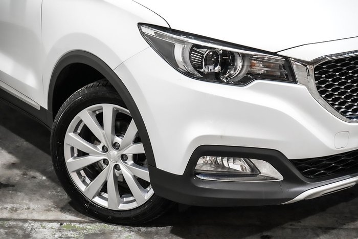 2023 MG ZS