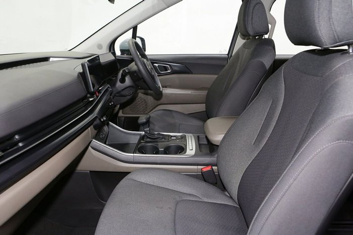 2024 Kia Carnival S