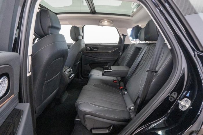 2025 Jaecoo J8 Track