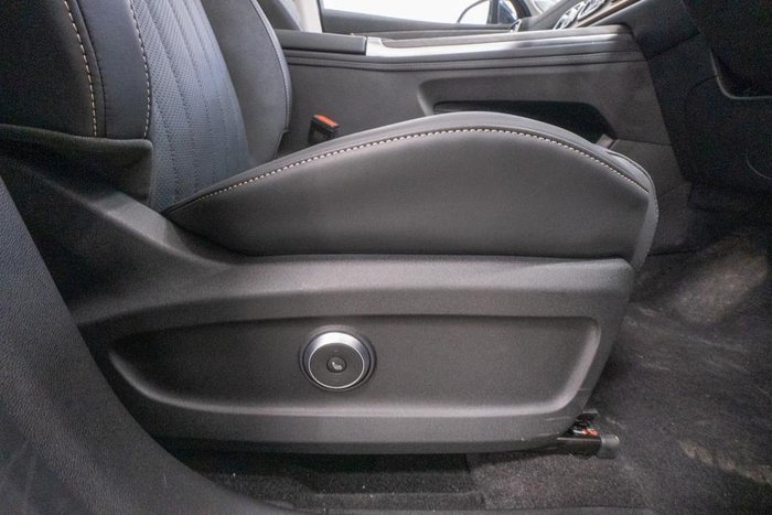 2025 Jaecoo J8 Track