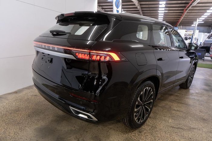 2025 Jaecoo J8 Track