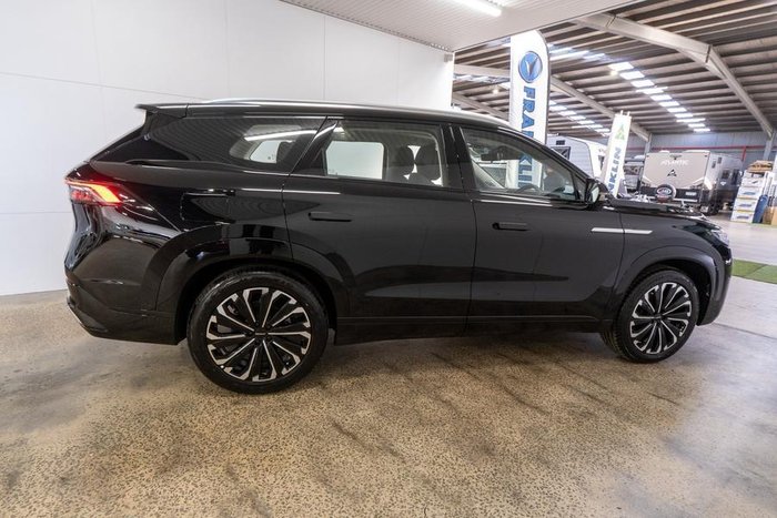 2025 Jaecoo J8 Track