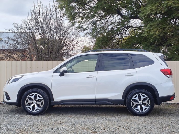 2021 Subaru Forester 2.5i
